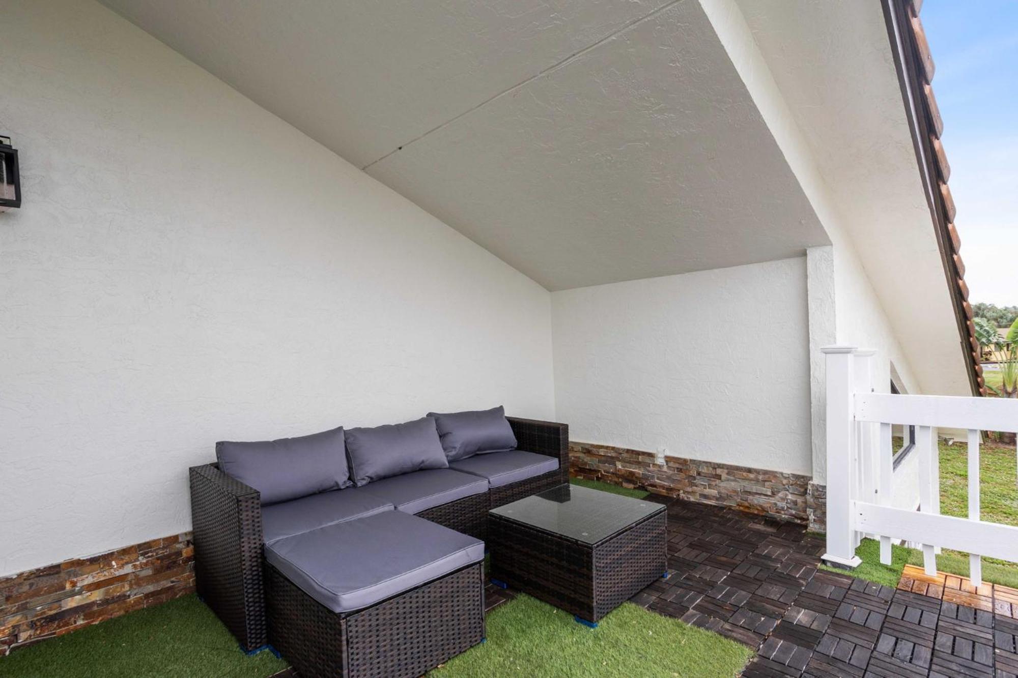 Escondida Drive - Minimum 3 Night Stay West Palm Beach Exterior photo