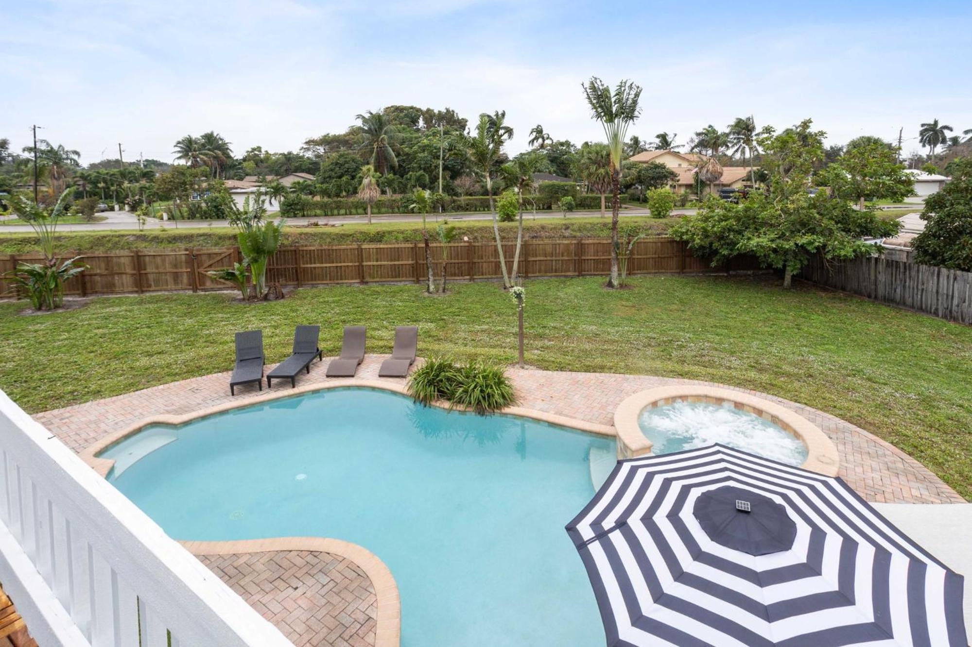 Escondida Drive - Minimum 3 Night Stay West Palm Beach Exterior photo