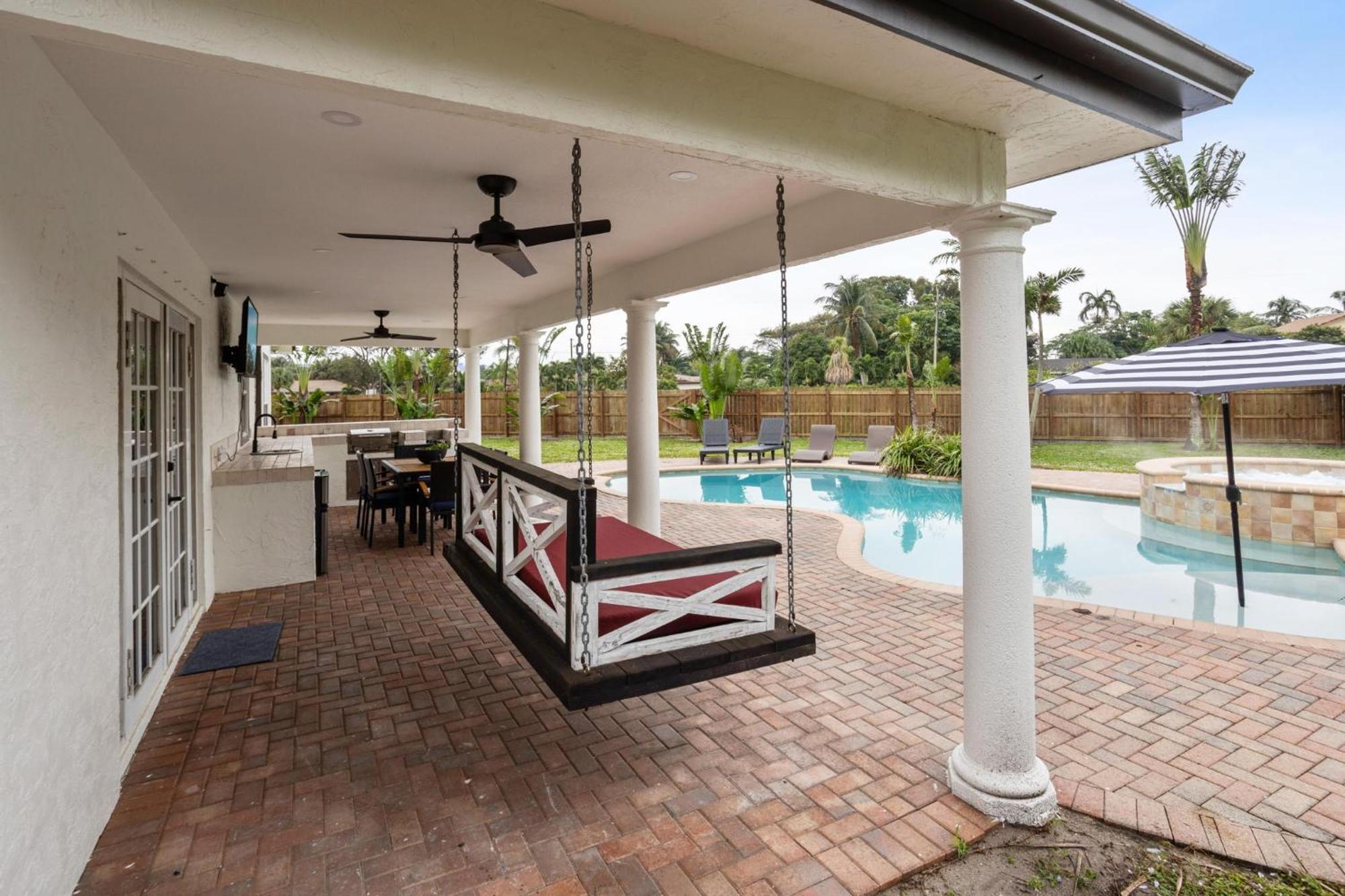 Escondida Drive - Minimum 3 Night Stay West Palm Beach Exterior photo